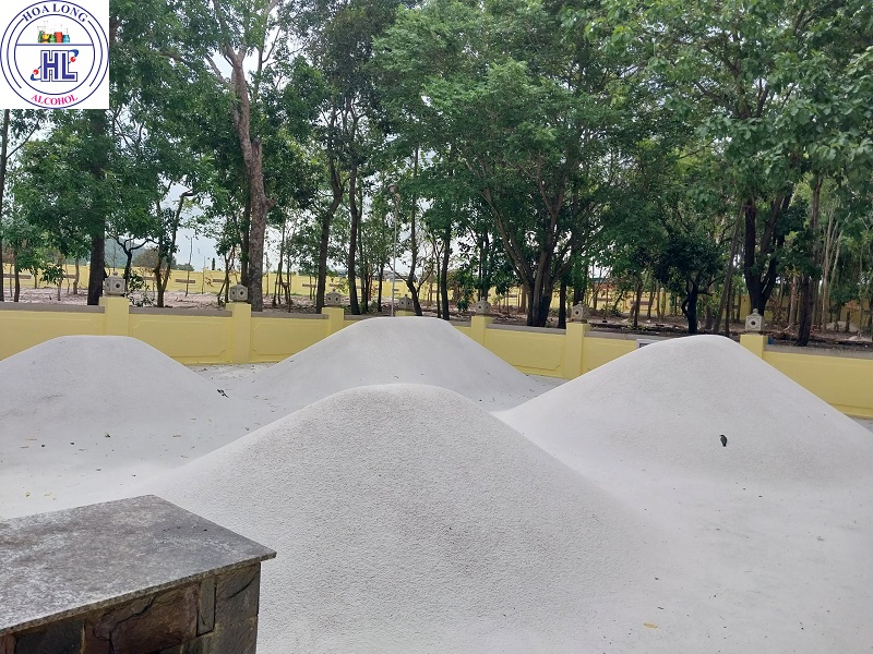 Sự tích Dinh mộ Thầy Thím và đôi Bạch Hổ - Hắc Hổ ở xã Tân Tiến, Hàm Tân, Bình Thuận