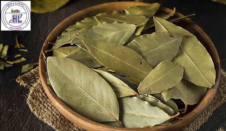 Một loại lá khô dùng làm gia vị ở Việt Nam được bán giá hơn 1,5 triệu đồng/kg tại Mỹ